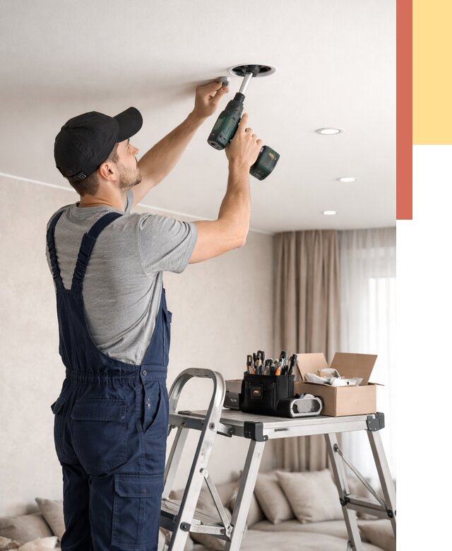 Установка и монтаж точечных светильников в натяжной потолок в Сегеже от 1873 руб. | ОТДЕЛОЧНИК-Сгж