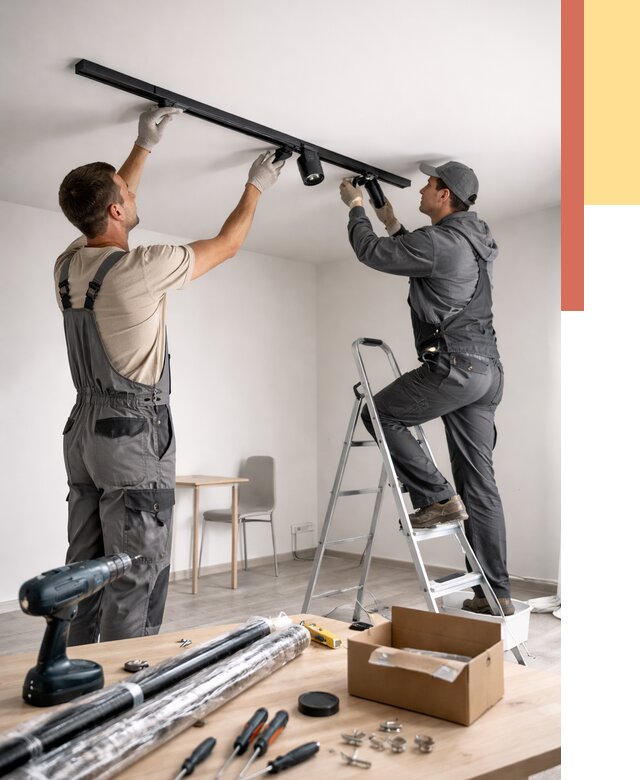 Установка трековых светильников в натяжной потолок в Сегеже от 4370 руб. | ОТДЕЛОЧНИК-Сгж